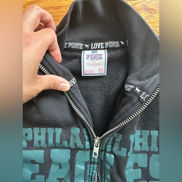 PINK EAGLES HALF ZIP - Picture 4 of 5